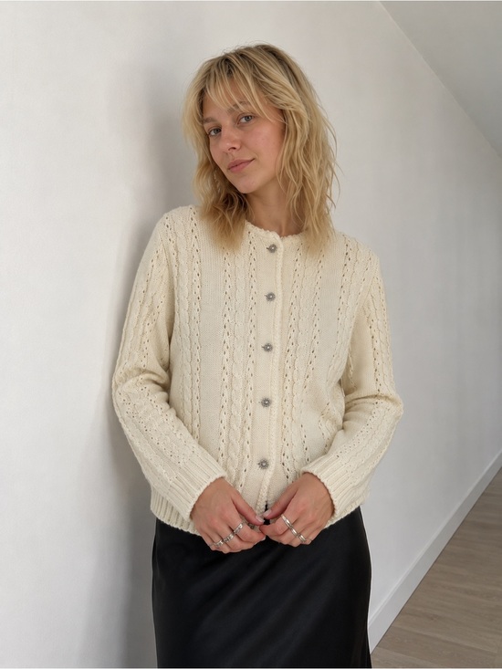 Vintage Sweaters - Vintage Cottagecore Grandmacore Cable Knit Cardigan Cream Sweater Size Small 90s